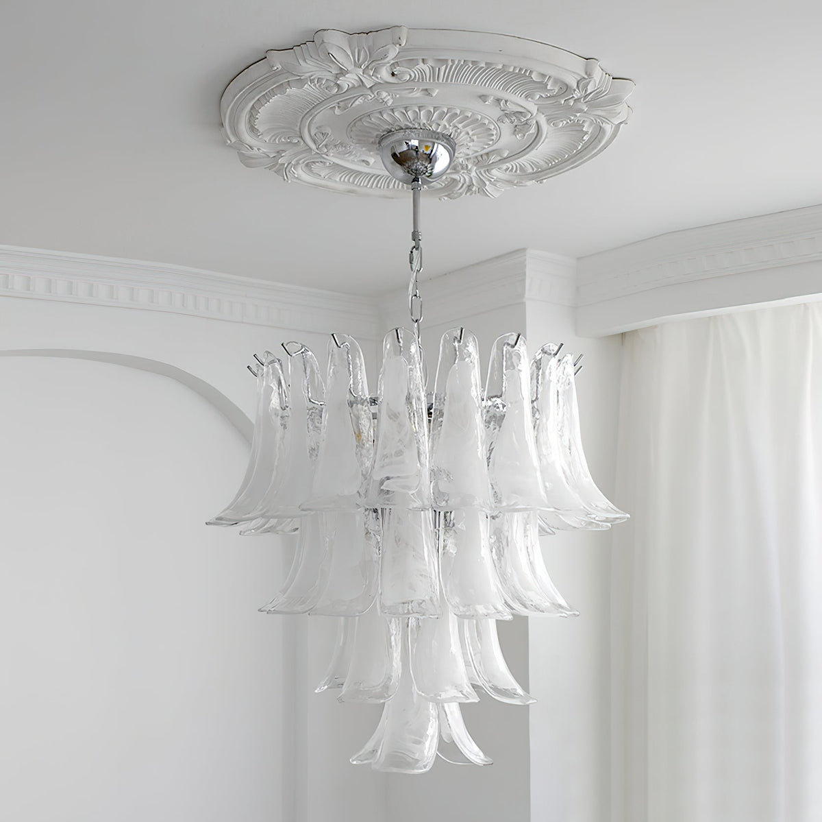 Lampadario in Vetro a Petali a Strati