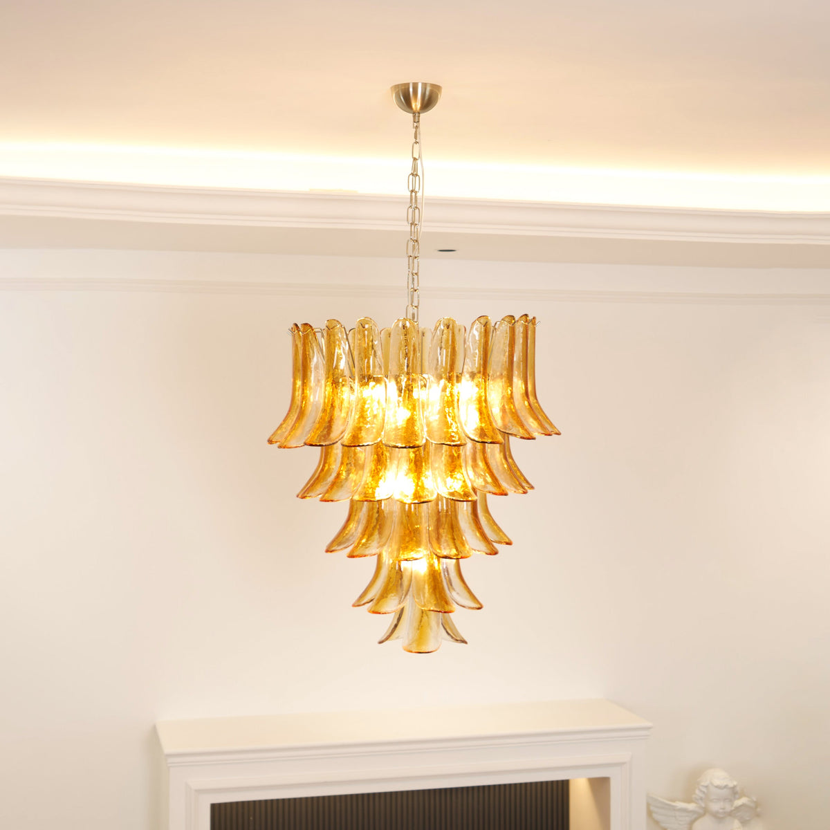 Lampadario in Vetro a Petali a Strati