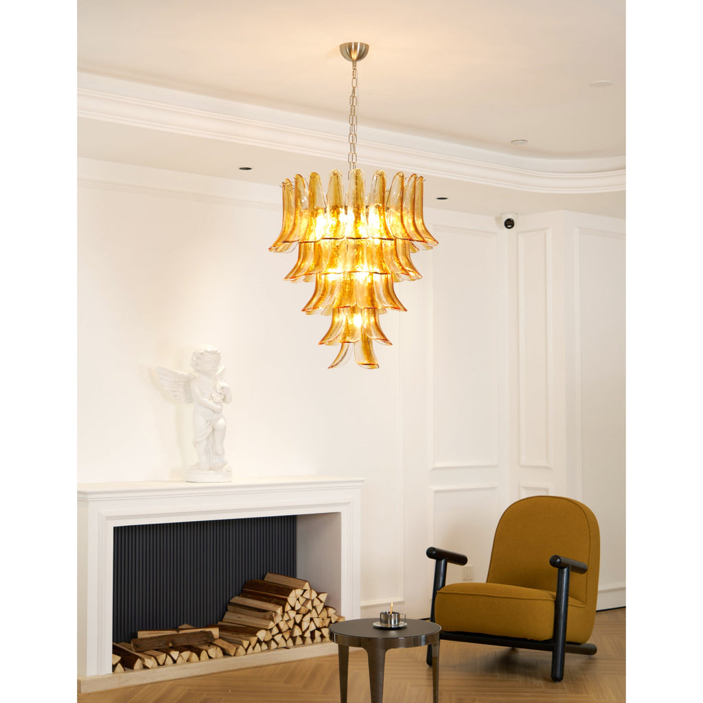 Lampadario in Vetro a Petali a Strati