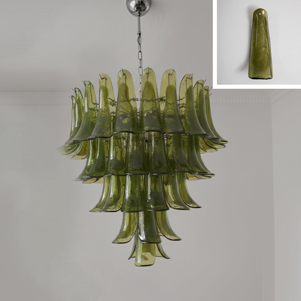 Lampadario in Vetro a Petali a Strati