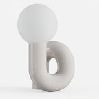 Lampada da Tavolo Giocosa a Forma di N