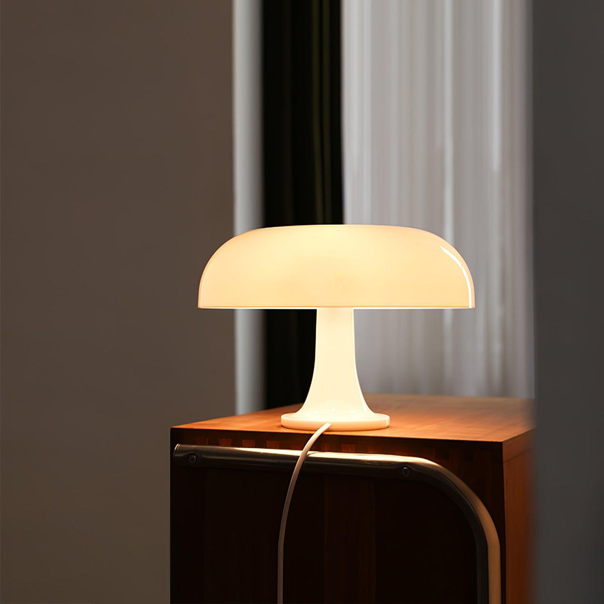 Lampada da Tavolo Giocosa a Forma di Fungo