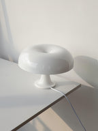 Lampada da Tavolo Giocosa a Forma di Fungo