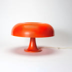 Lampada da Tavolo Giocosa a Forma di Fungo
