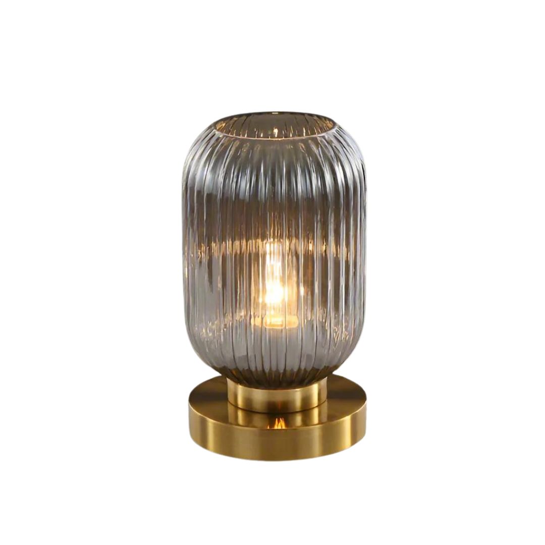 Lampada da tavolo Nisson – Ferro e vetro colorato – Bianco/Grigio/Ambra/Verde – Ø13/Ø20 cm – Design elegante per ambienti raffinati