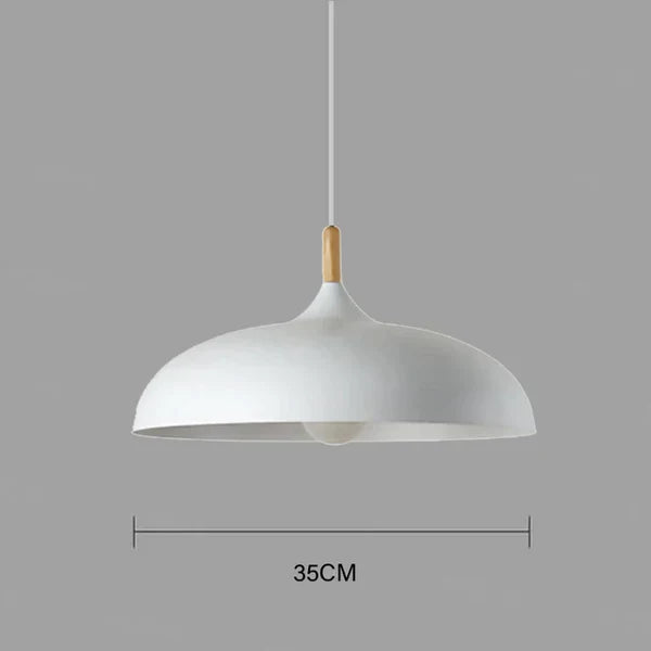 Lampada da soffitto in rovere nordico
