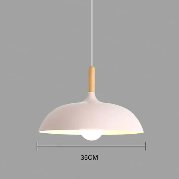 Lampada da soffitto in rovere nordico