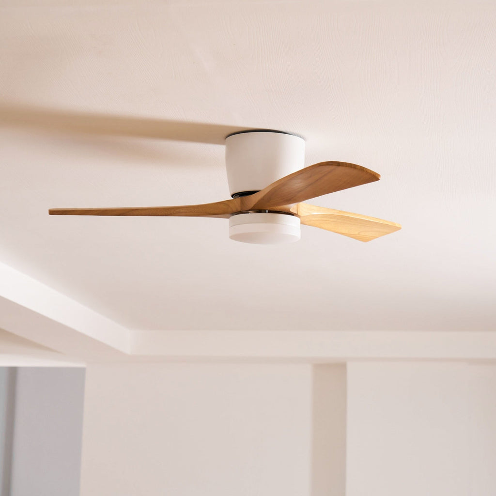 Ventilatore da soffitto in legno nordico