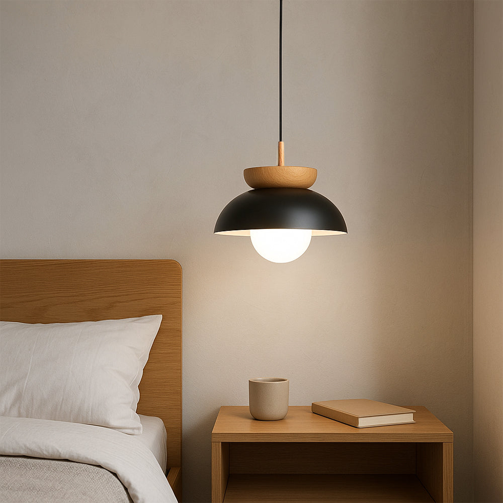 Lampada a sospensione in legno nordico a forma di cupola
