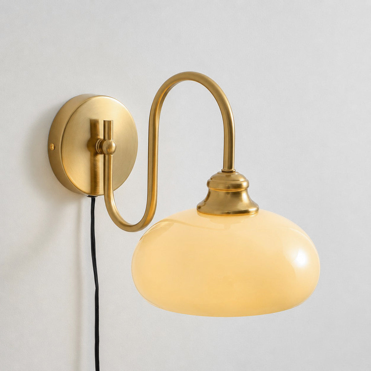 Nova Lampada da Parete a Scomparsa in Vetro