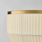 Elegante Lampada da Terra con Base Geometrica – Lampada di Design Regolabile