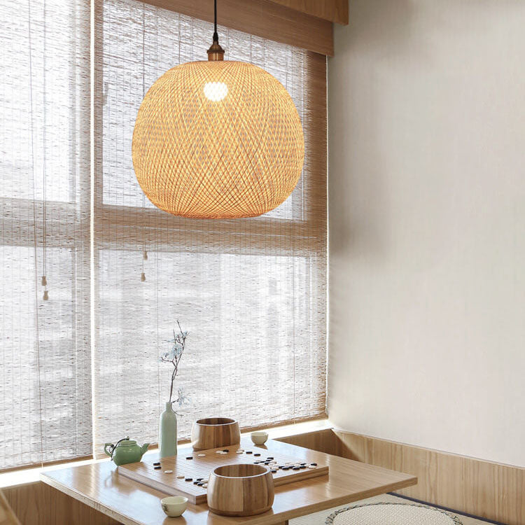 Pendente Giapponese in Rattan Beige a Sfera Rotonda con 1 Luce