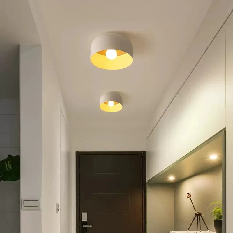 Lampada da soffitto rotonda classica in ferro