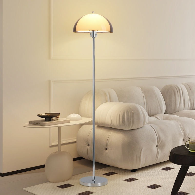 Lampada da Terra Decorativa – Illuminazione Accogliente per Ogni Interno