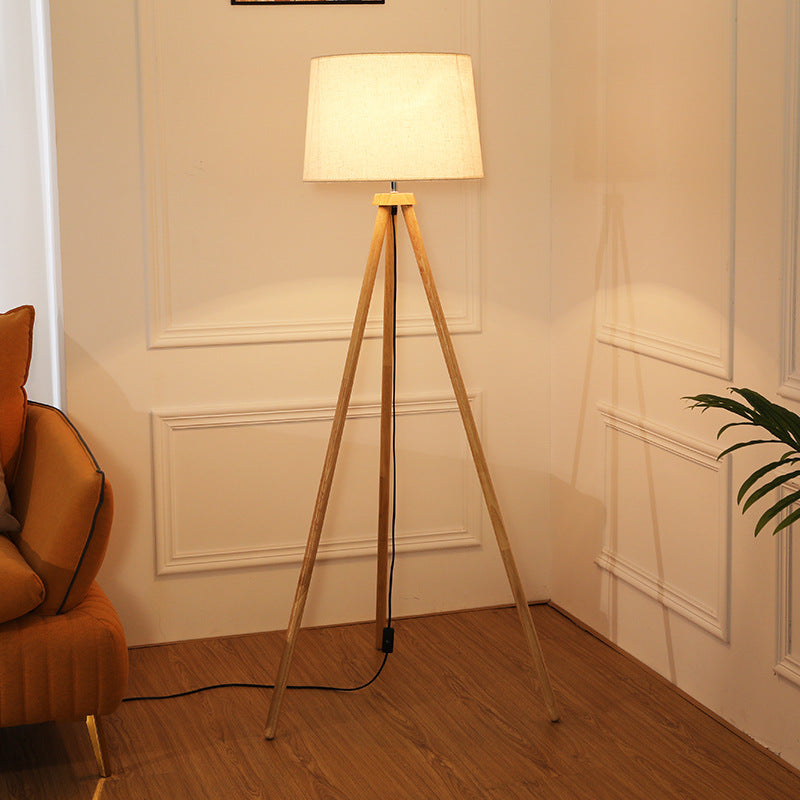 Lampada da Terra Moderna – Lampada Stile con Base a Treppiede