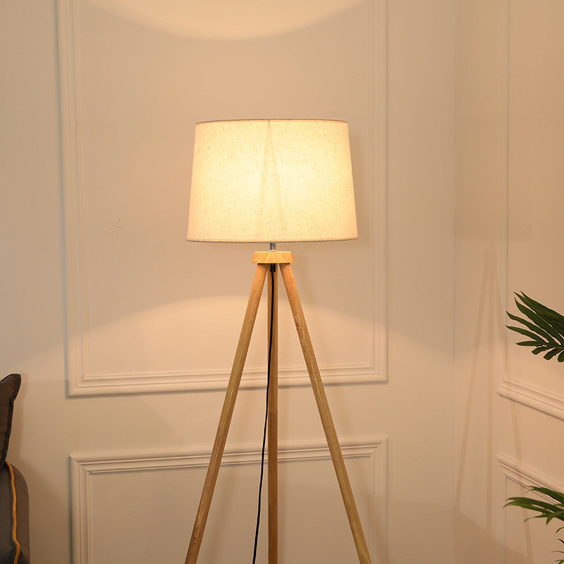 Lampada da Terra Moderna – Lampada Stile con Base a Treppiede