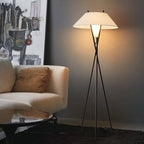 Lampada da Terra Minimalista a Treppiedi – Lampada di Design Moderna per Soggiorno