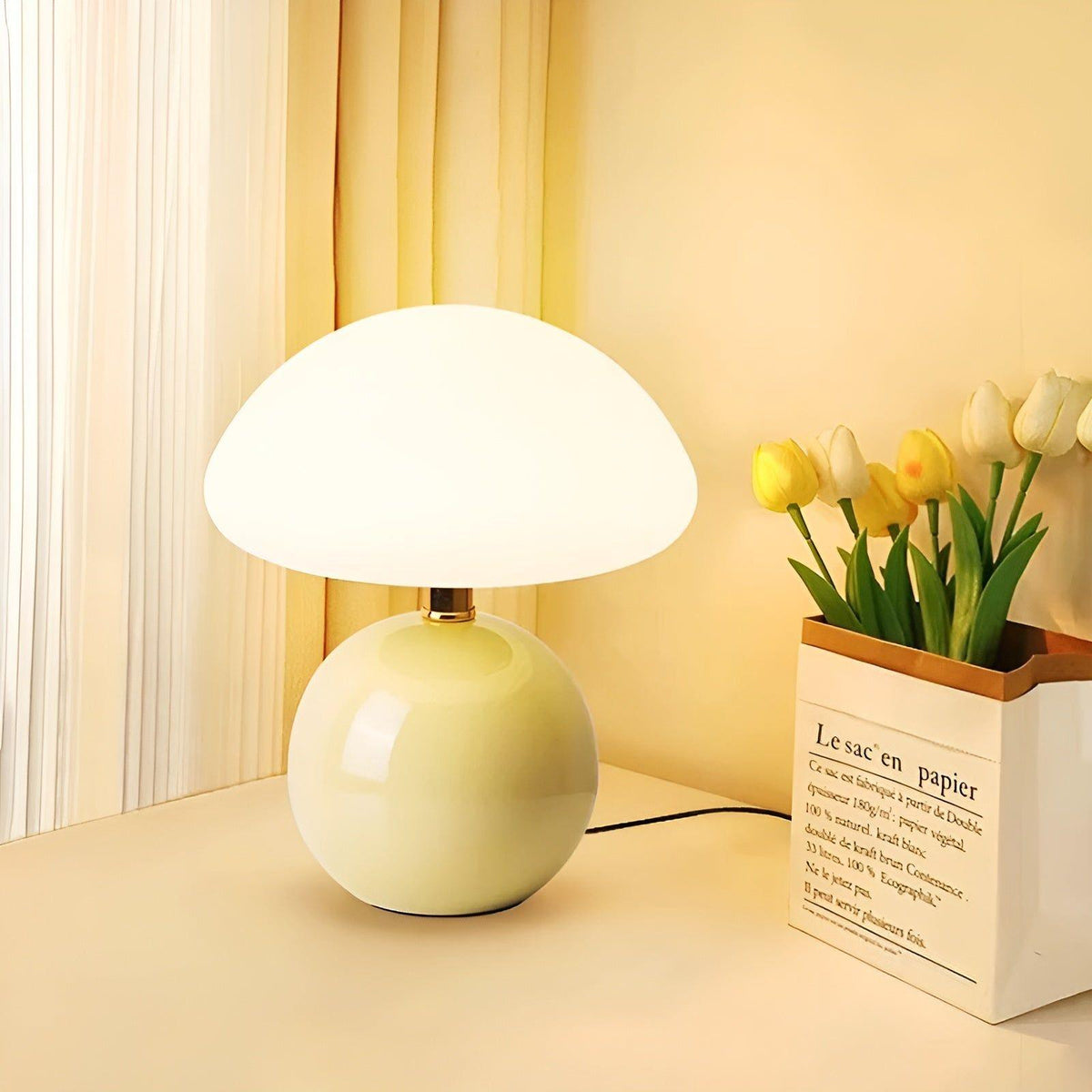 Lampada CreamyShine - Lampada da comodino a forma di fungo