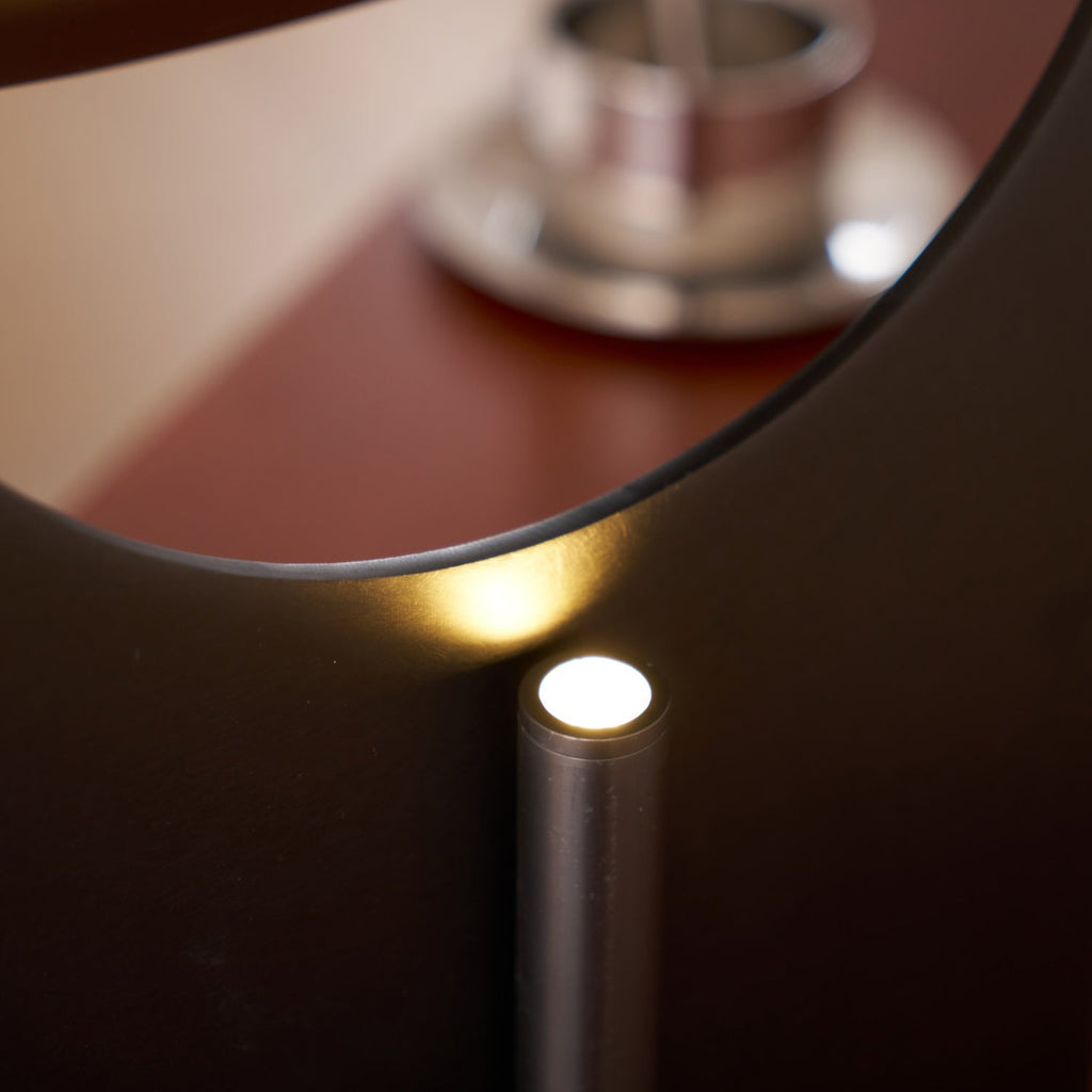 OBJ-01 Lampada da Tavolo