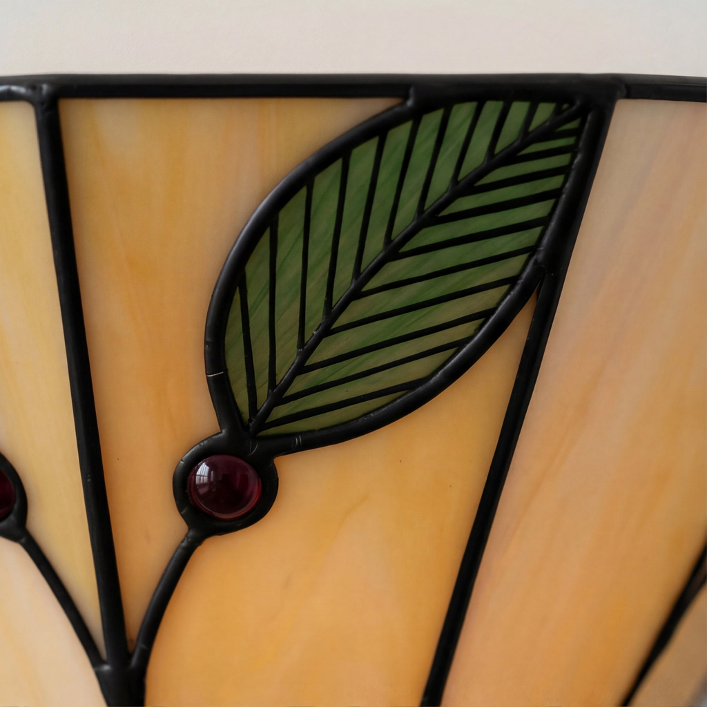 Oaks Tiffany Leaf Wall Light