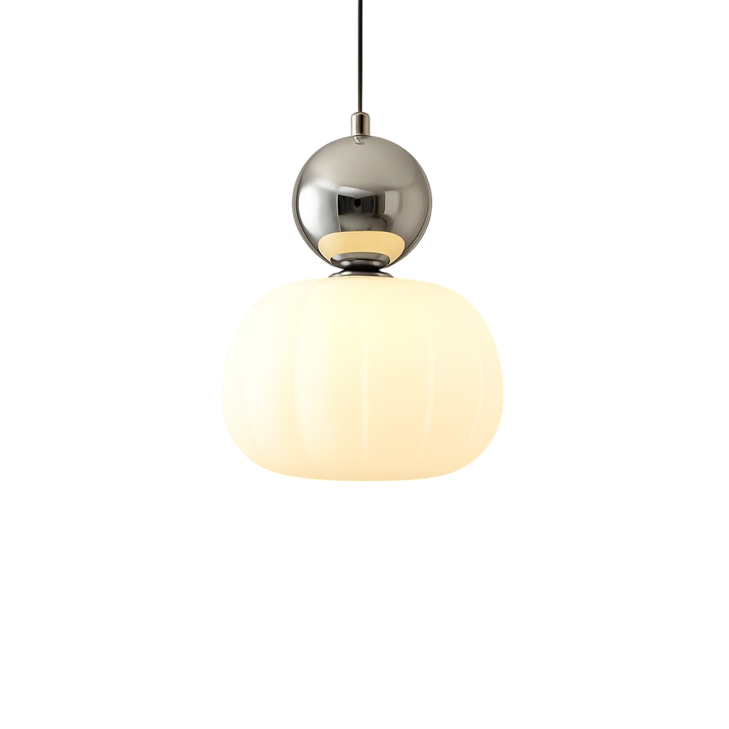 Lampada a sospensione in vetro opale con cappuccio sferico colorato