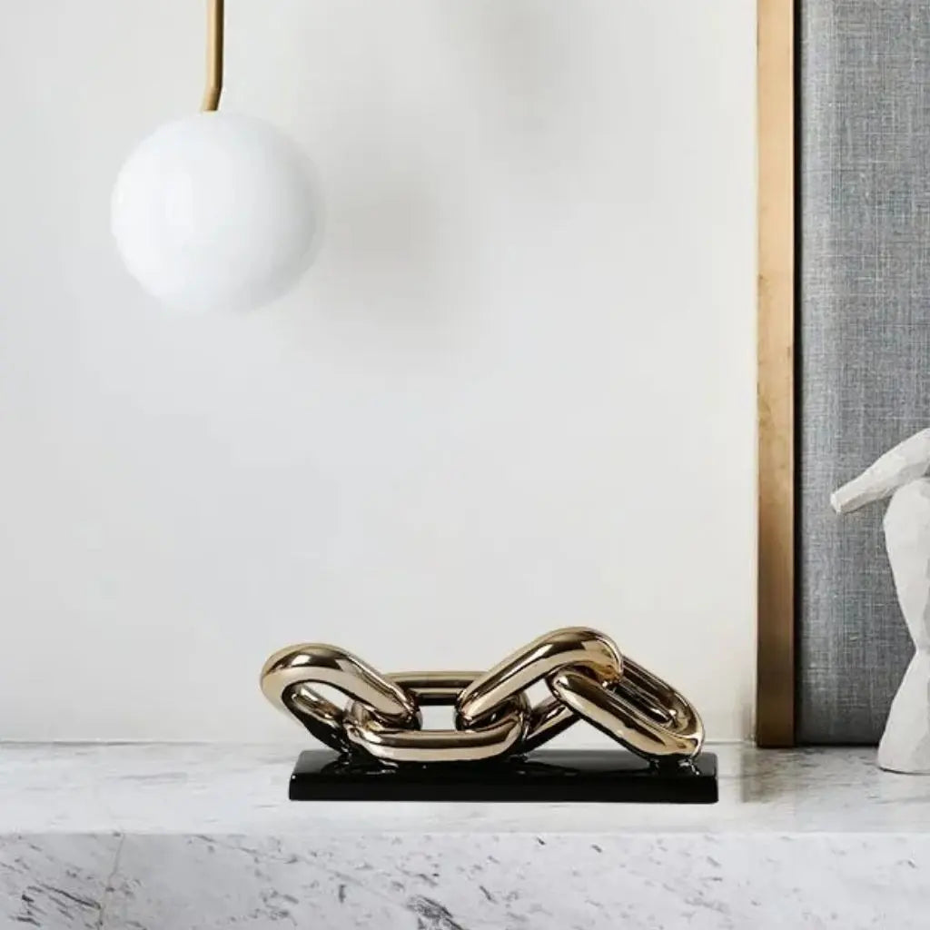 Scultura in Ceramica a Catena Orin