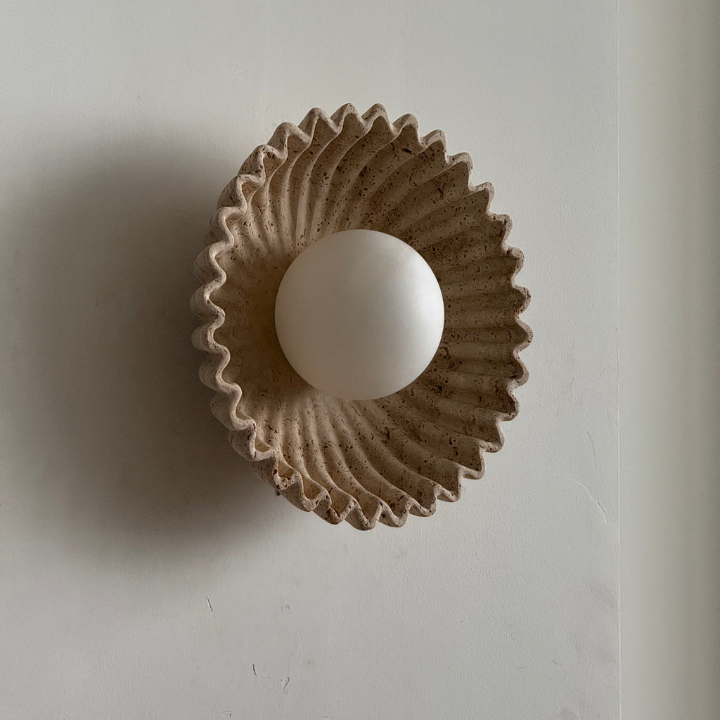Applique Piccola in Marmo Ostro