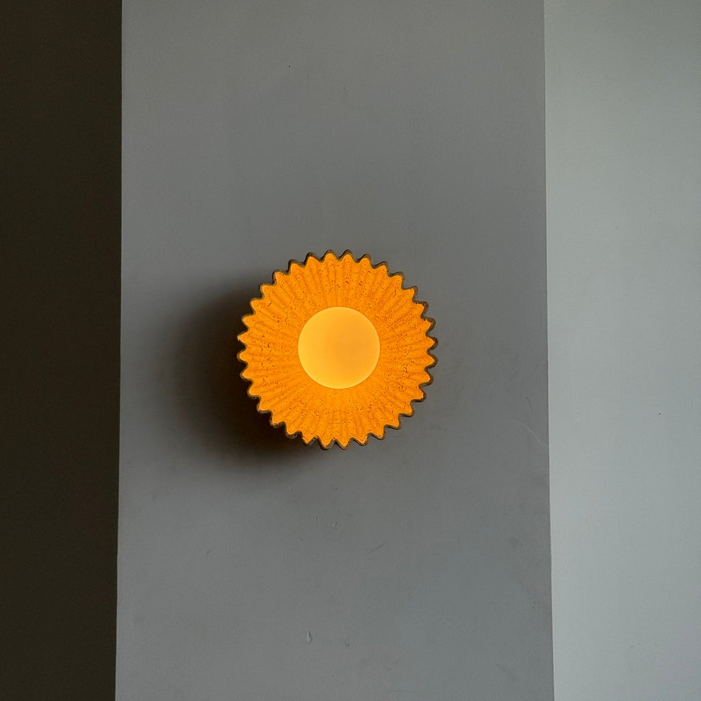 Applique Piccola in Marmo Ostro