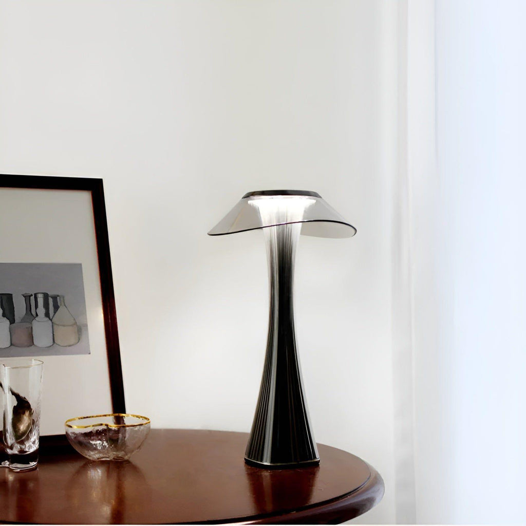 Lampada da Tavolo Gior - Ricaricabile Lampada da Notte in Cristallo Italiano con Smart Touch
