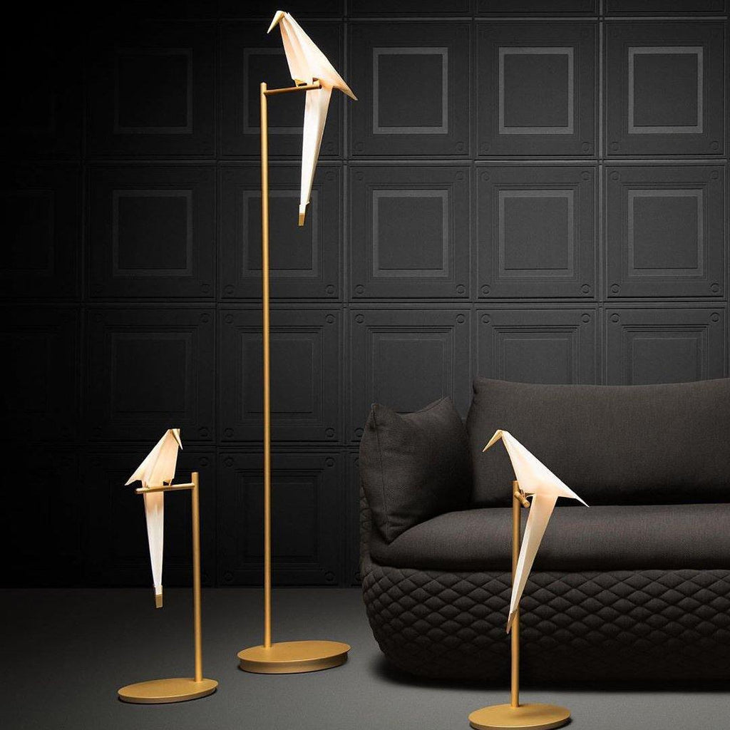 Lampada da Tavolo a Forma di Gru di Carta