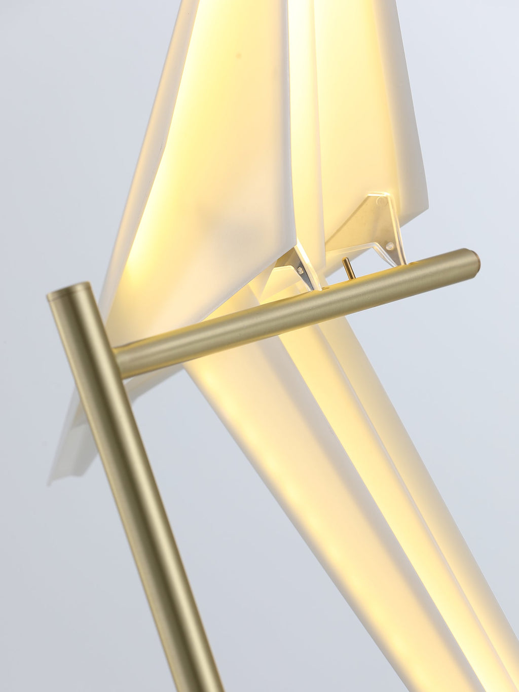 Lampada da Tavolo a Forma di Gru di Carta