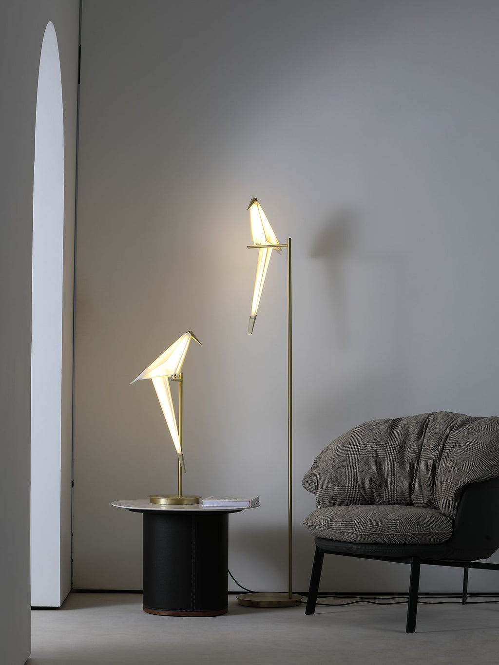 Lampada da Tavolo a Forma di Gru di Carta