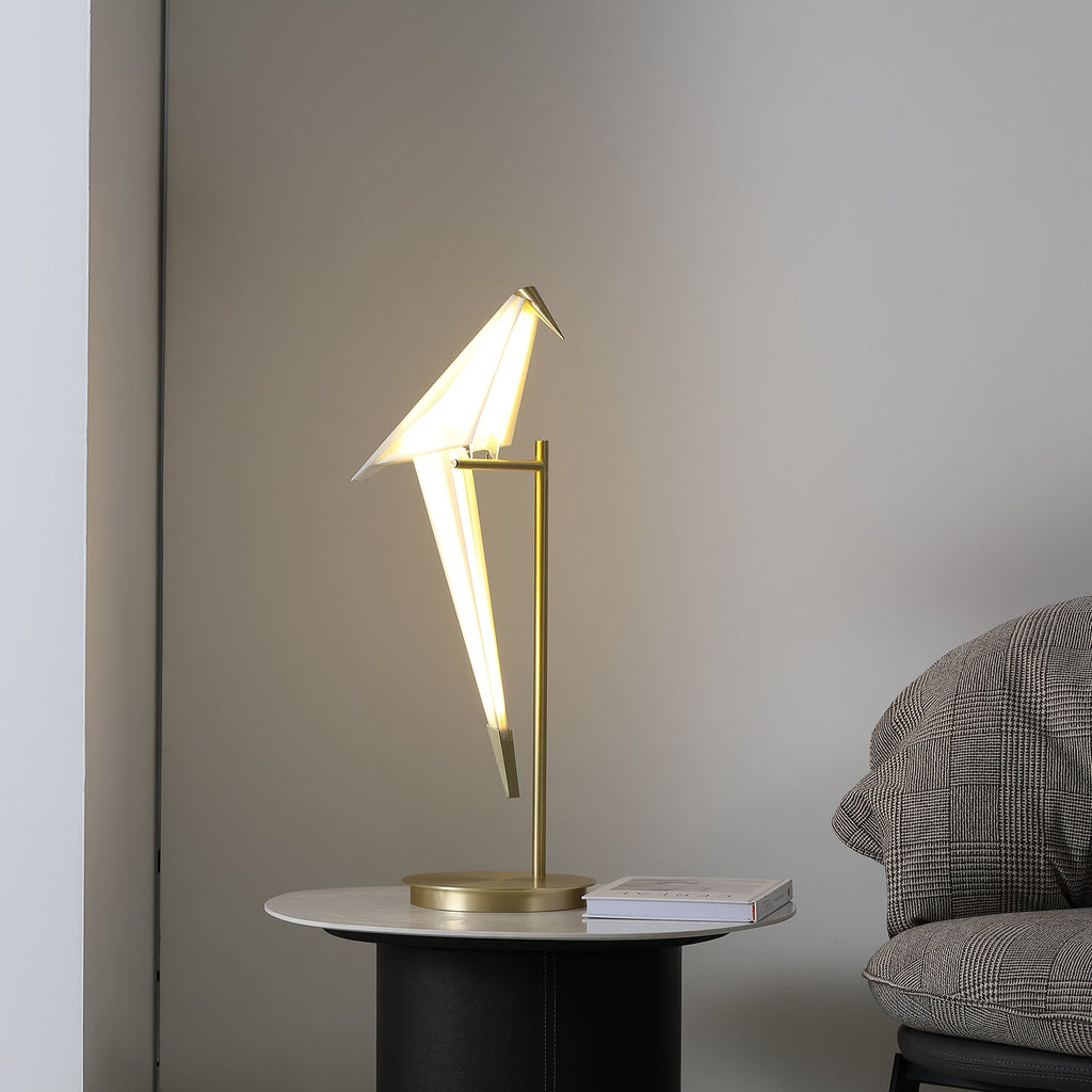 Lampada da Tavolo a Forma di Gru di Carta
