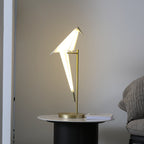 Lampada da Tavolo a Forma di Gru di Carta