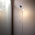 Lampada a Cavo Tensionato da Pavimento a Soffitto – Faro Regolabile