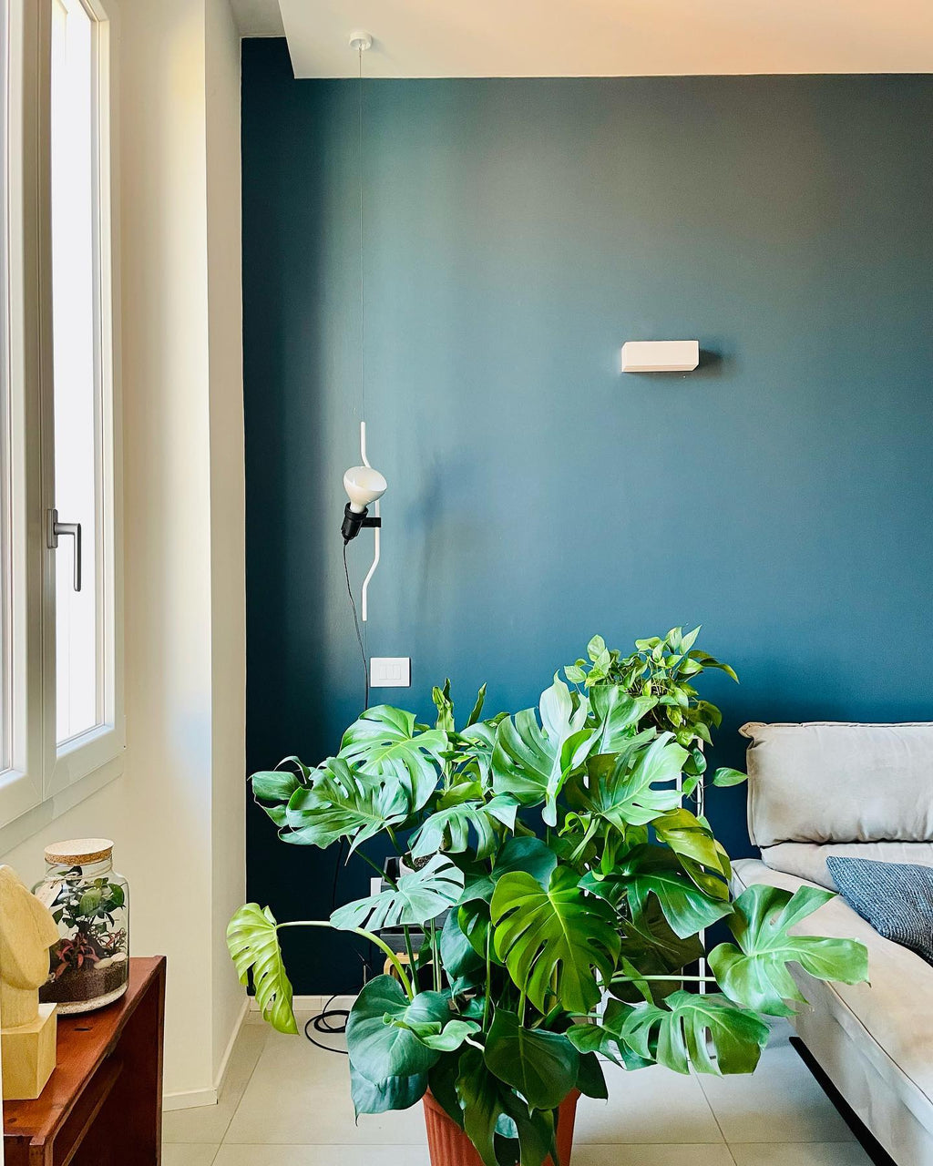 Lampada a Cavo Tensionato da Pavimento a Soffitto – Faro Regolabile