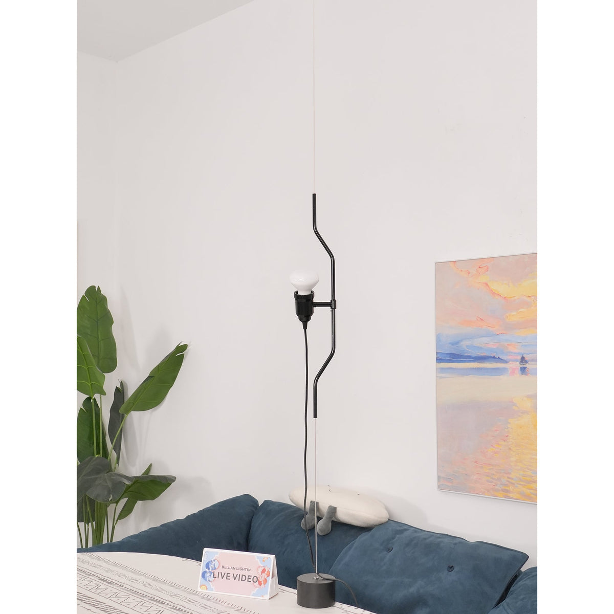 Lampada a Cavo Tensionato da Pavimento a Soffitto – Faro Regolabile