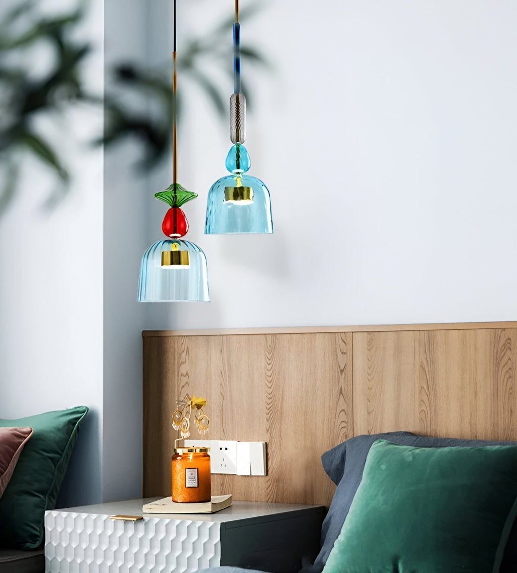 Lampada a sospensione in vetro colorato pastello con paralume a campana