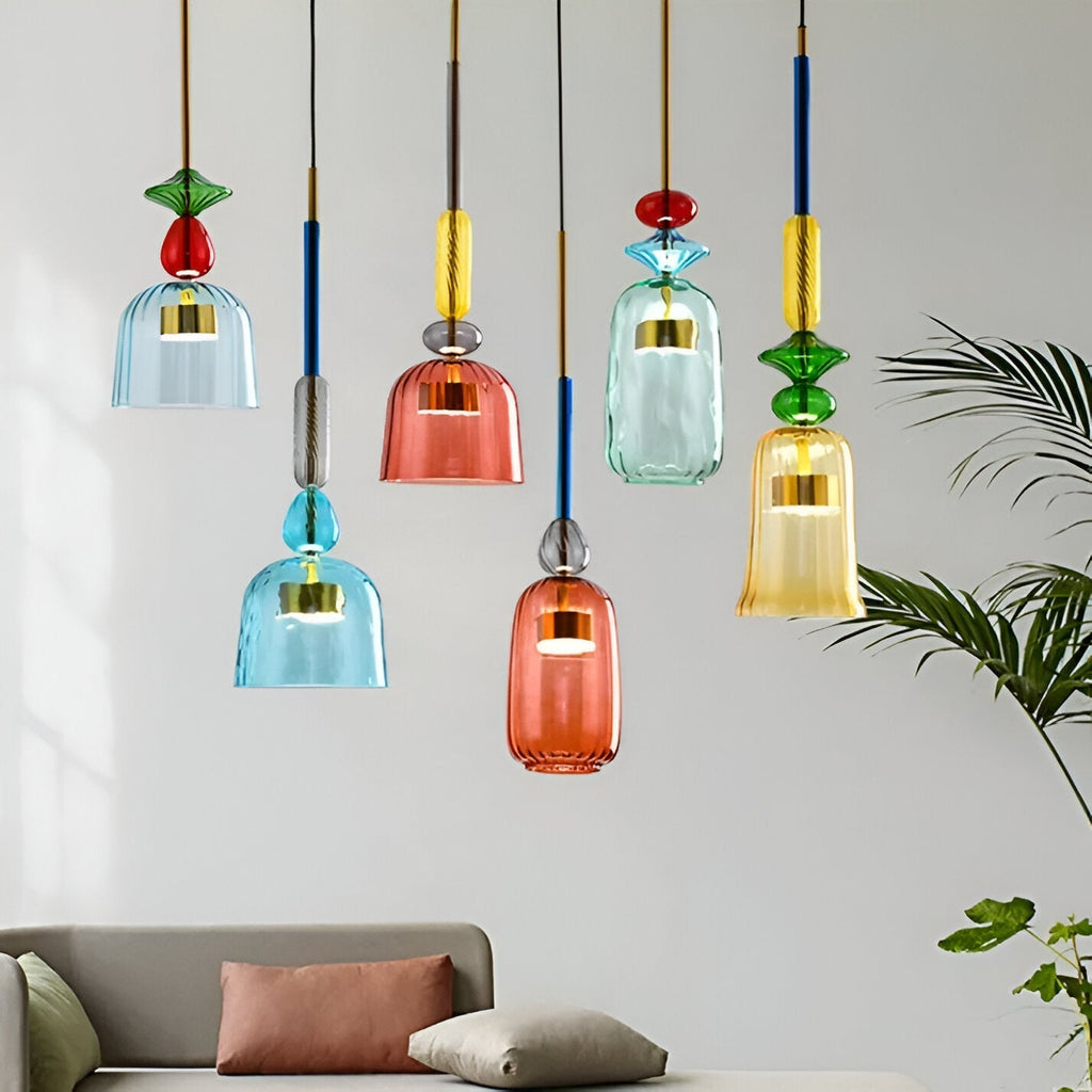 Lampada a sospensione in vetro colorato pastello con paralume a campana