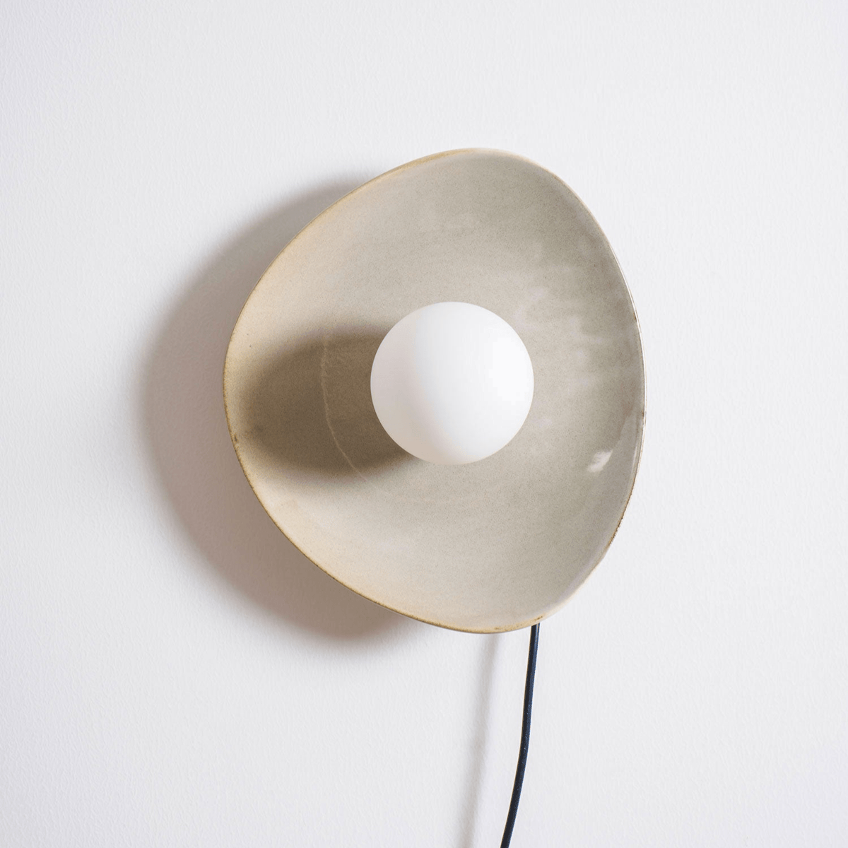 Lampada da Parete a Spina Pebble Disc