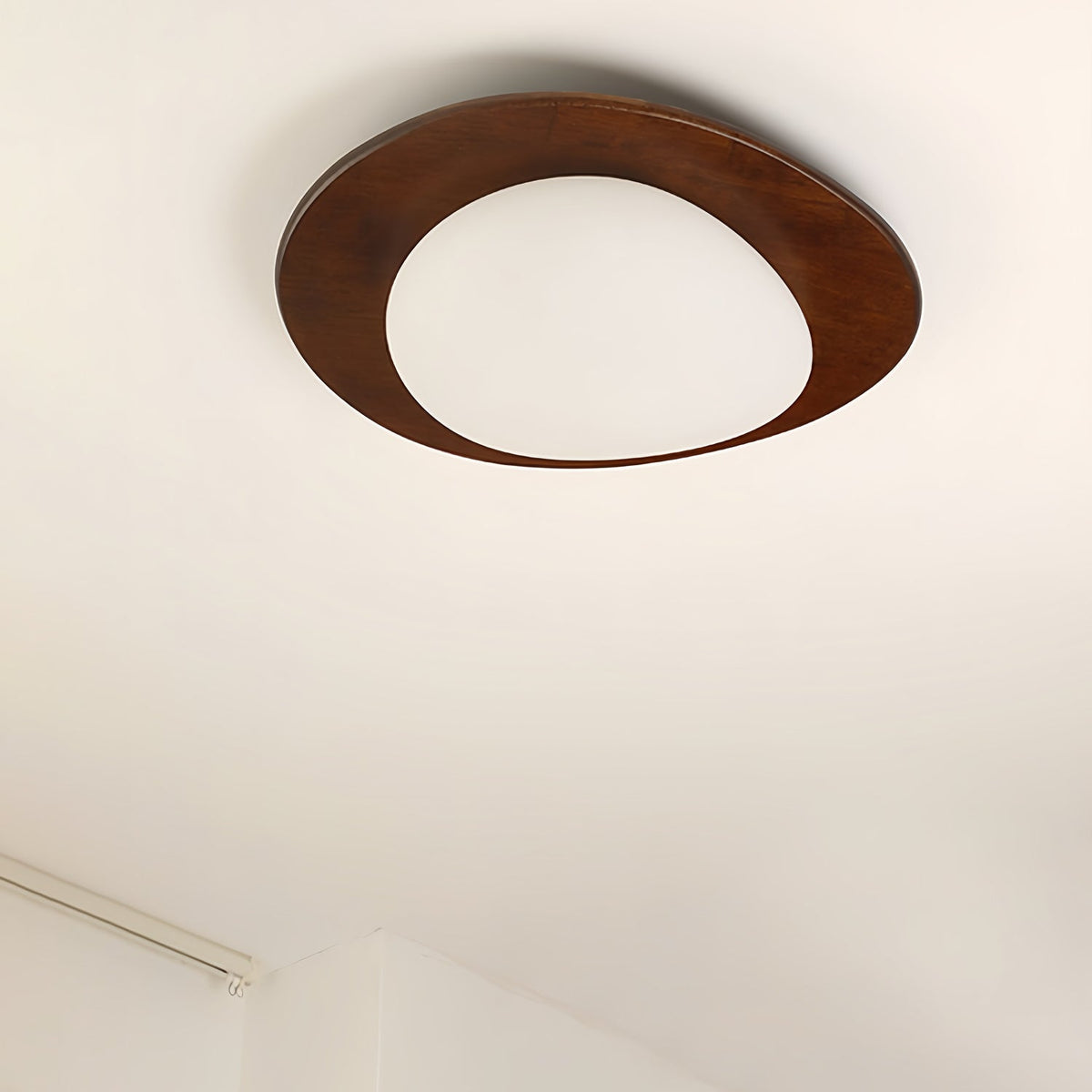 Lampada da soffitto in legno Pebble