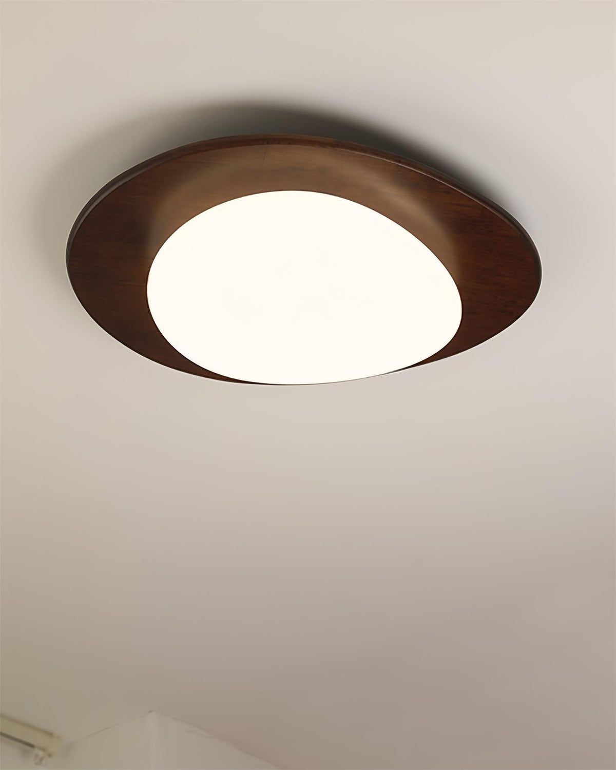Lampada da soffitto in legno Pebble