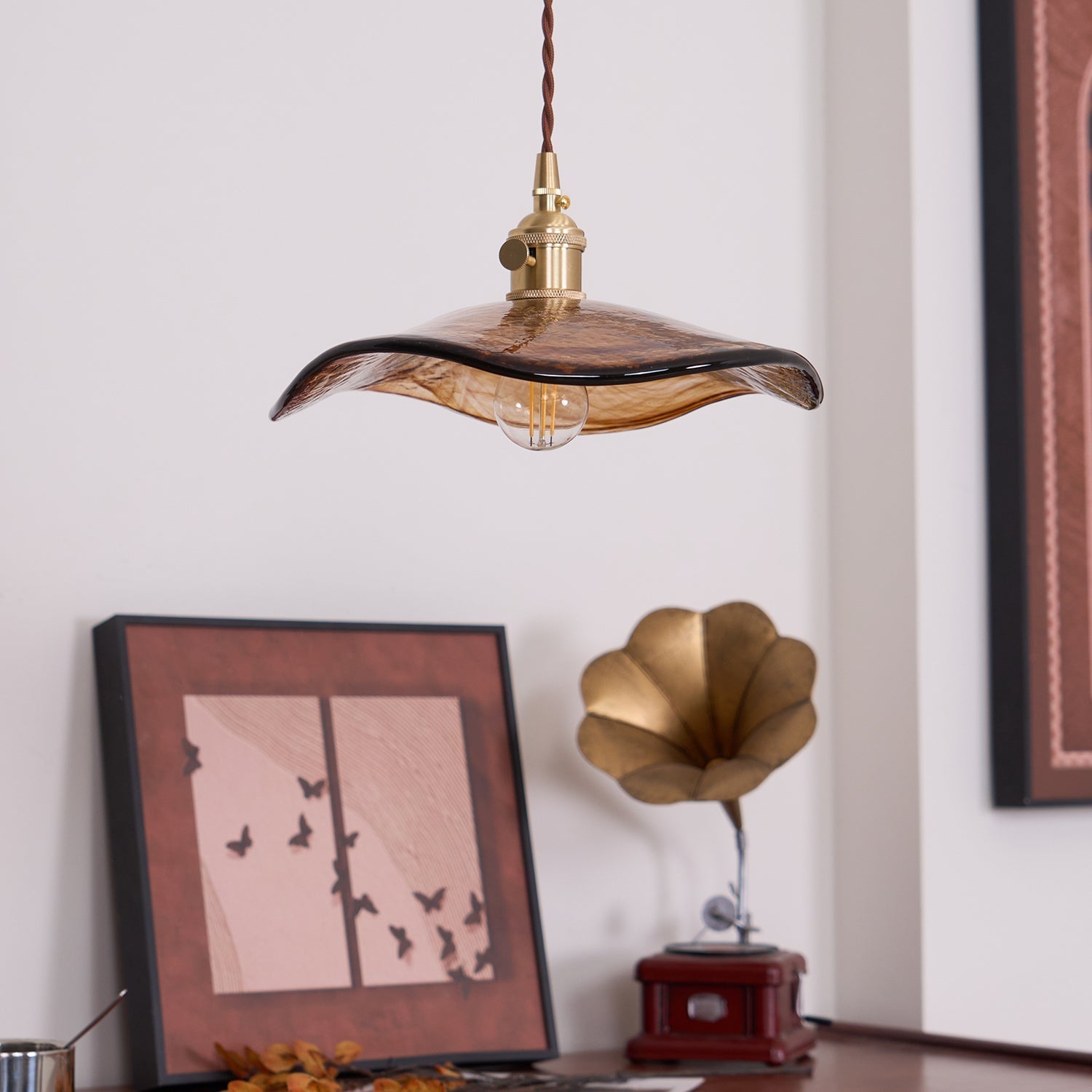 Pellezo Lampada a sospensione – Vetro – Marrone – Altezza regolabile – Design floreale giocoso per sala da pranzo e soggiorno