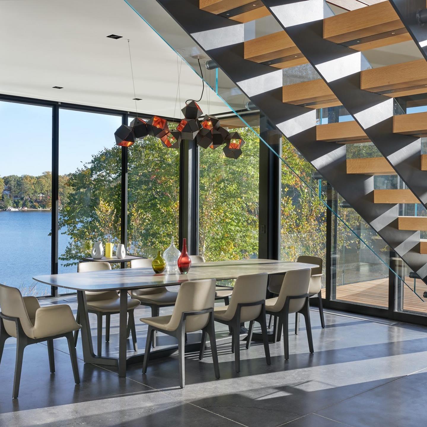 Lampadario – Metallo e Vetro – Nero con Oro – 6/8/10 Punti Luce – Design Geometrico Moderno per Sala da Pranzo