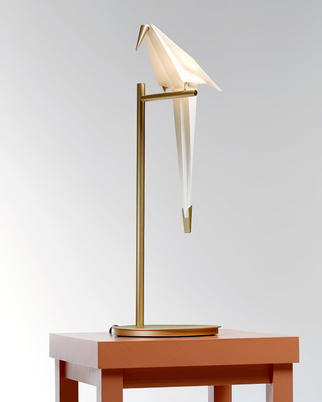 Lampada da Tavolo a Forma di Gru di Carta