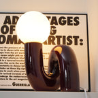 Lampada da Tavolo Giocosa a Forma di N