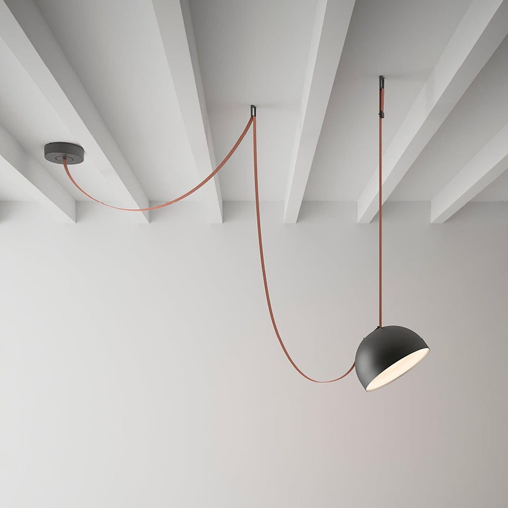 Lampada a sospensione in tela con combinazione di cinghie