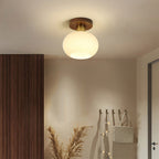 Pluvo Lampada da soffitto – Legno e ottone – Bianco – Compatta – Illuminazione elegante per soggiorno e camera da letto