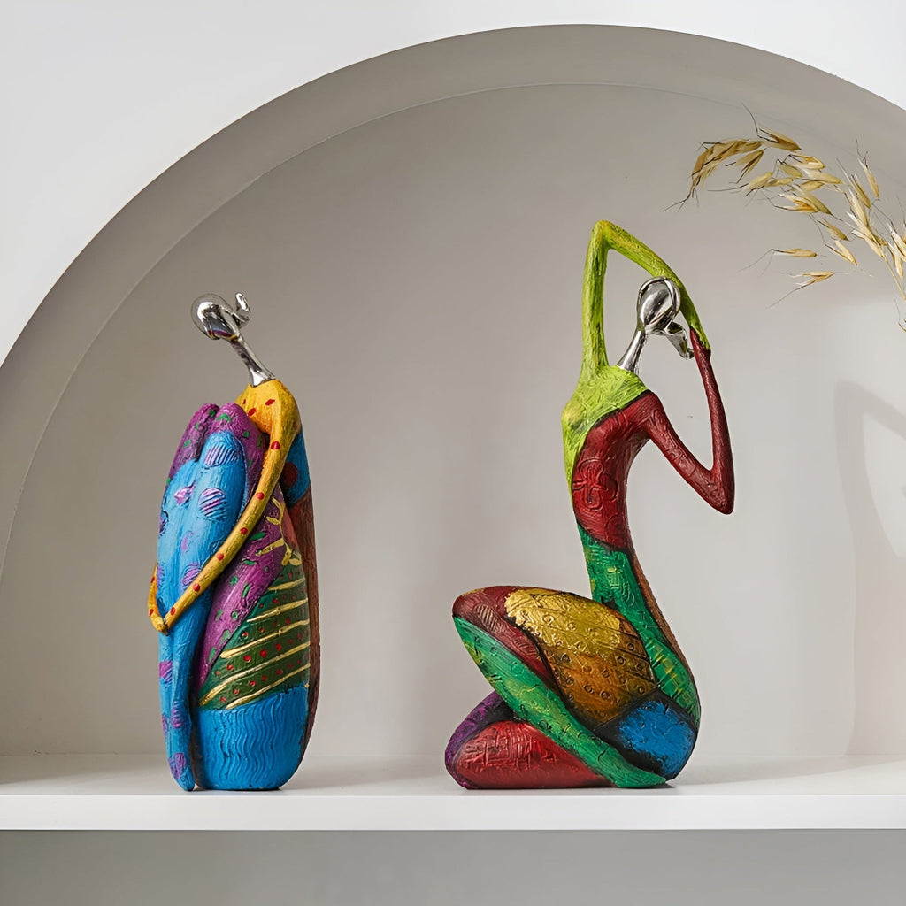 GraceForm - Scultura corporea in resina elegante per arredamento moderno