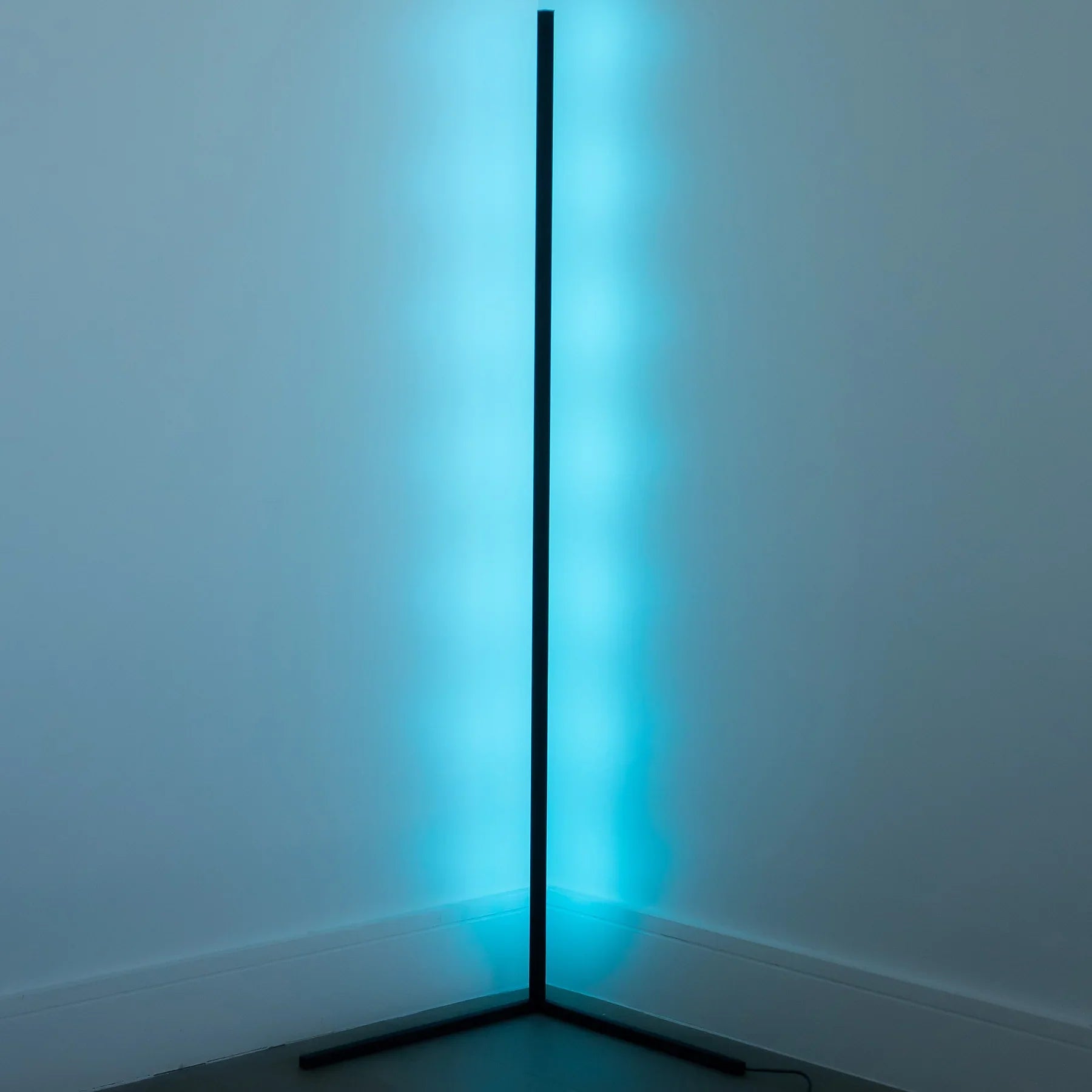 Lampada da Terra Angolare